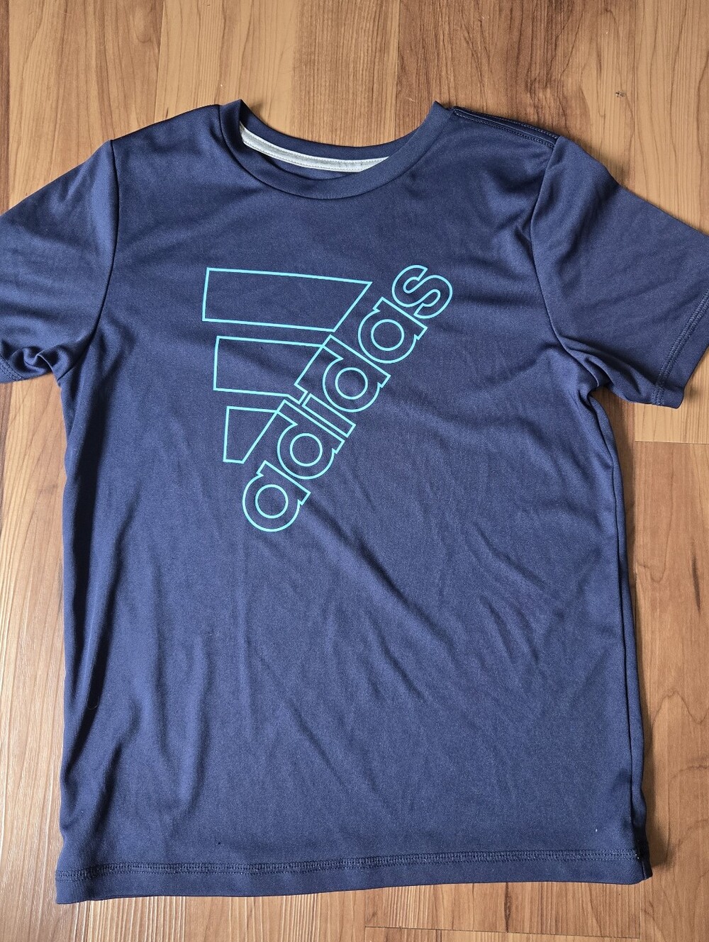 Boys 8 Set of 2 Blue Athletic Short Sleeve Crew Neck T-shirts EUC adidas - Picture 8 of 10